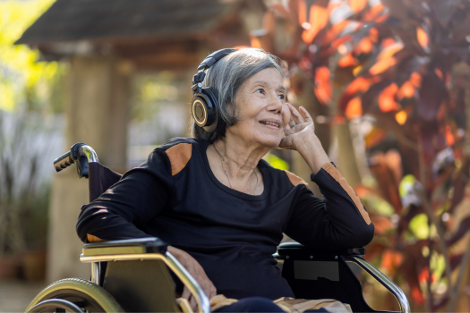 strategies-for-calming-an-elderly-person-with-dementia-loudoun-va